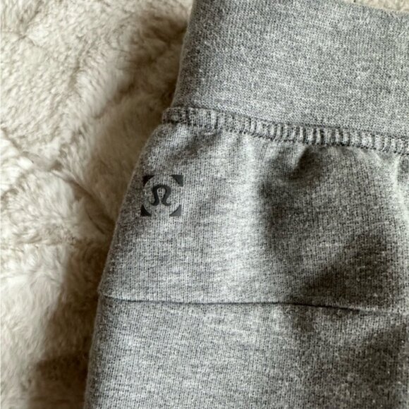 Lululemon | "Heathered Medium Grey" City Sweat Jogger *28" | Size Medium - Picture 5 of 14